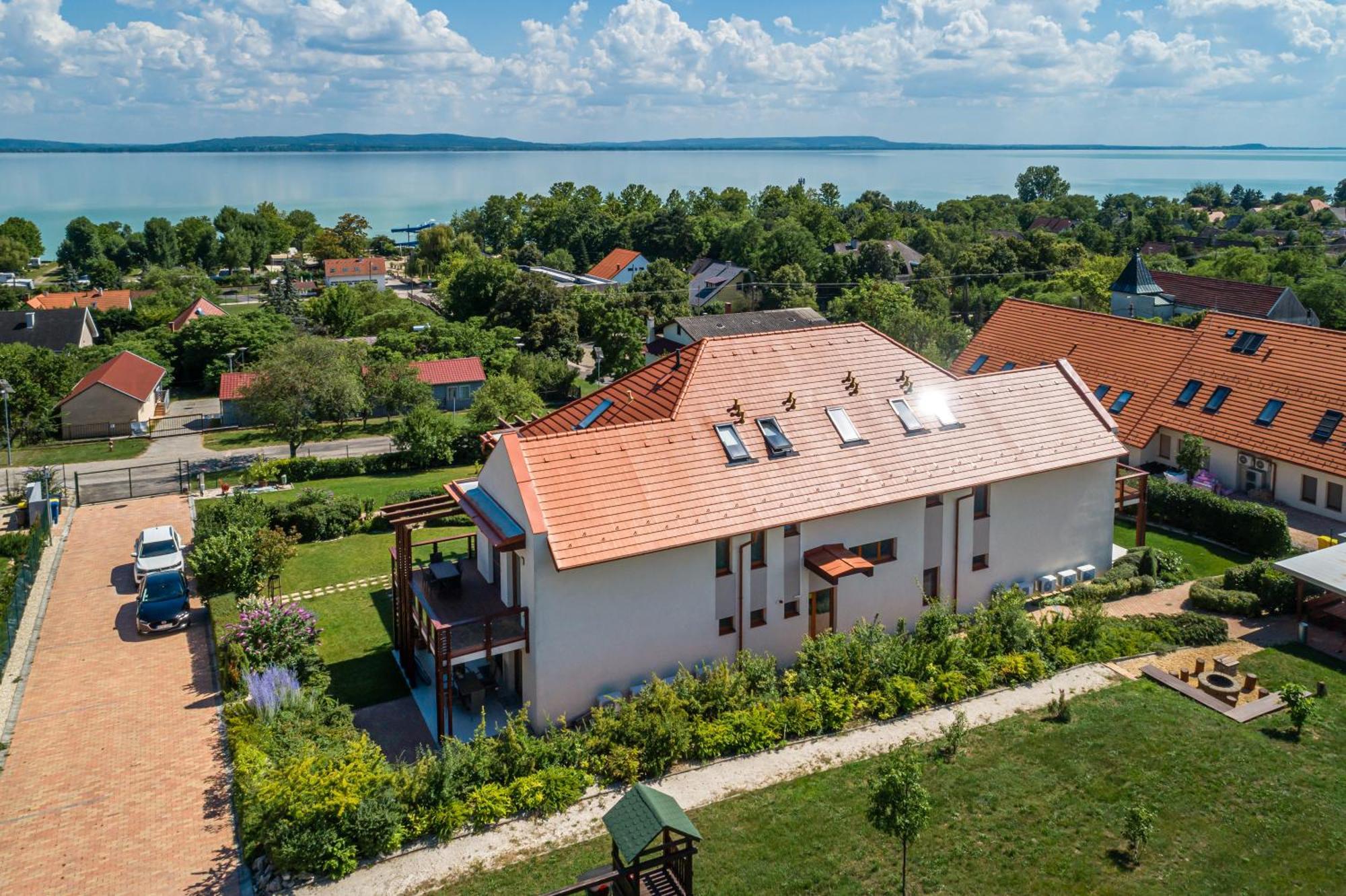 Aranymandula Apartmanok Balatonakali Eksteriør billede