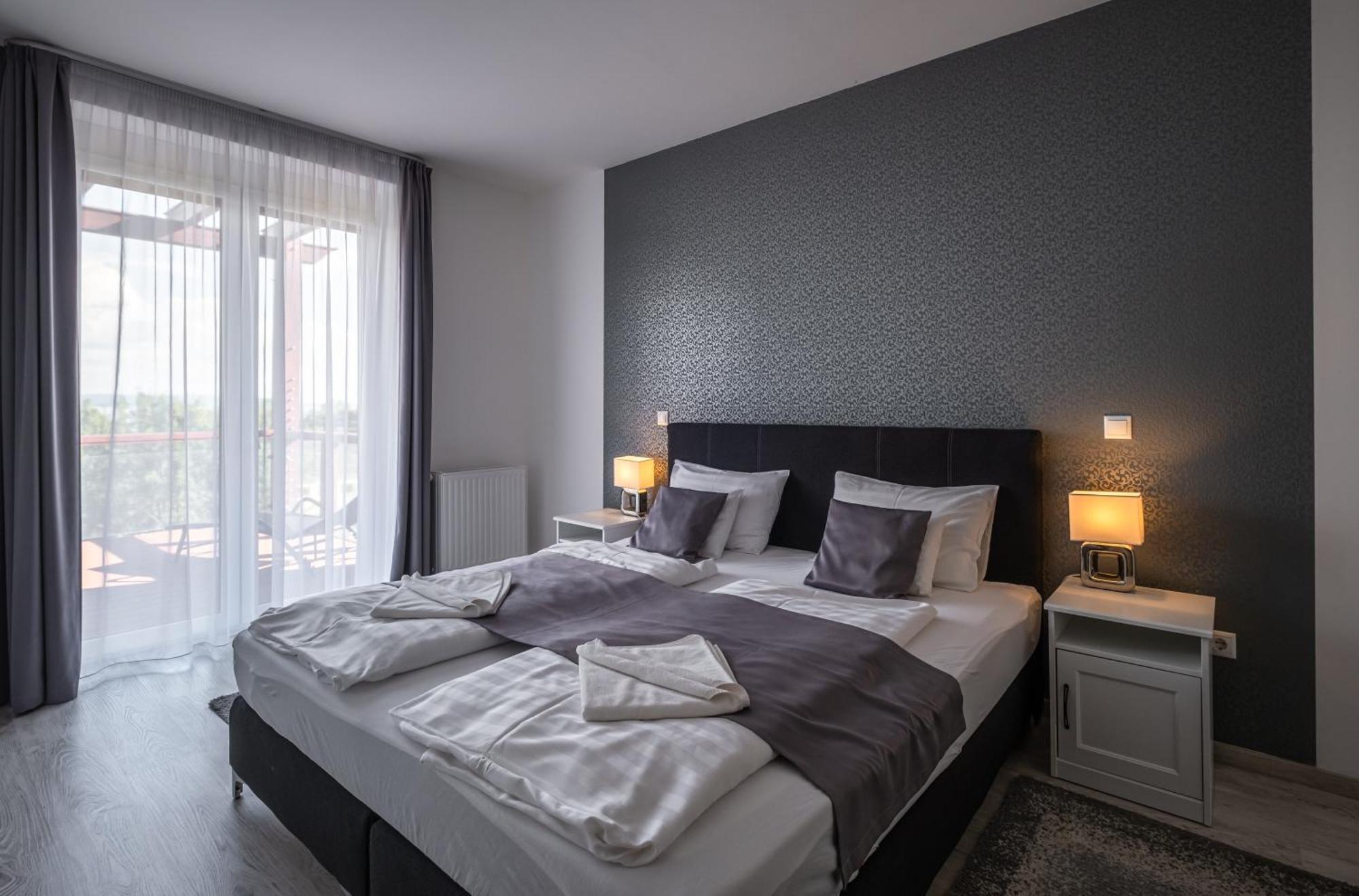 Aranymandula Apartmanok Balatonakali Eksteriør billede